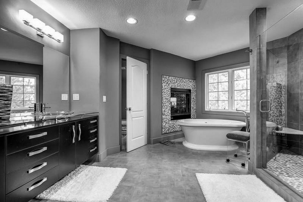 black-white-and-grey-bathroom